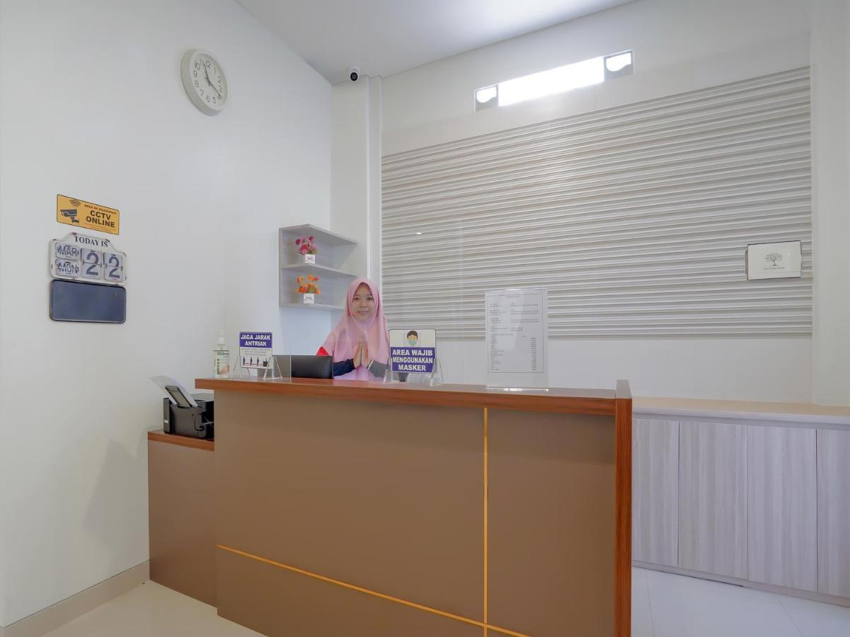 Super Oyo Capital O 90336 Olive Guest House Сурабая Экстерьер фото