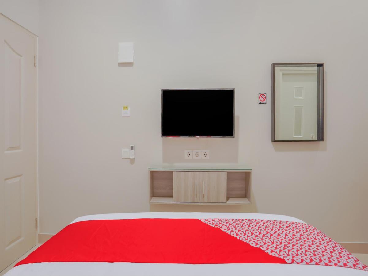 Super Oyo Capital O 90336 Olive Guest House Сурабая Экстерьер фото